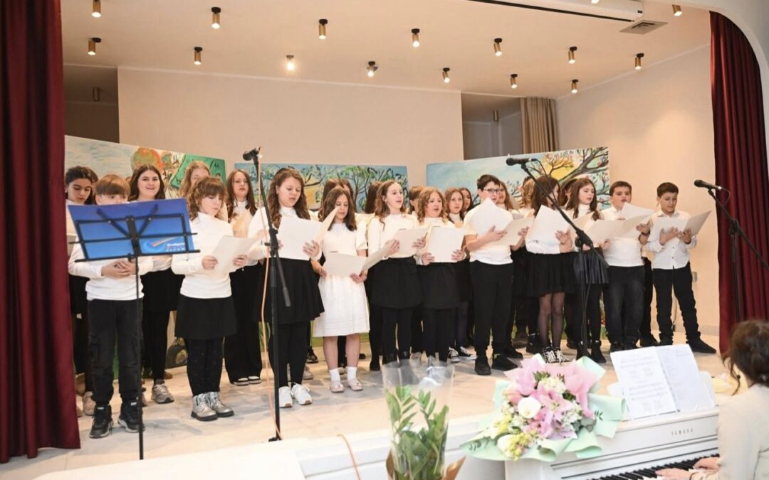 Свечаност знања и талента– обележен Дан школе „Мирослав Антић“