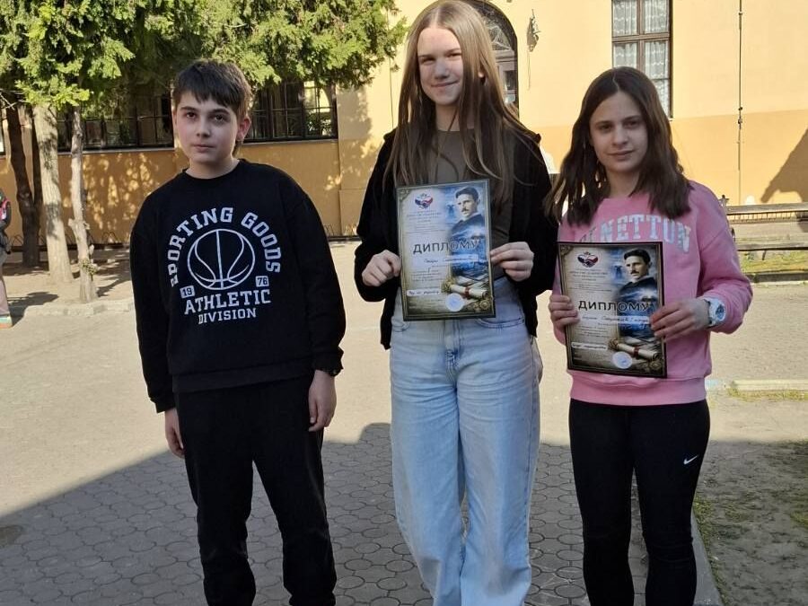 Успех са окружног такмичења из технике и технологије